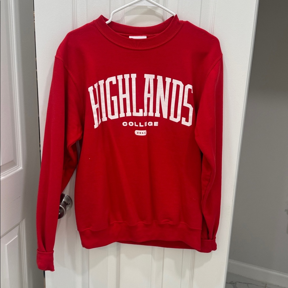 Highlands College Sweatshirt